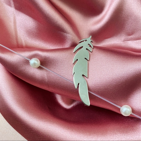 Feather Ear Cuff Metal Boho Chic Single - Picture 8 of 8